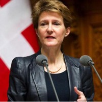 Nouvelle loi sur les jeux d'argent par Simonetta Sommaruga, ministre de la justice suisse