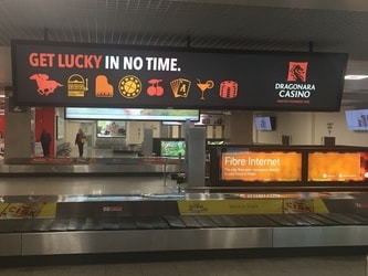 Publicité Dragonara Casino a l'aeroport de Malte