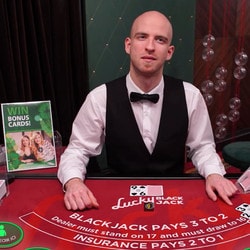 Lucky Blackjack, nouvelle table de blackjack en ligne Evolution Gaming