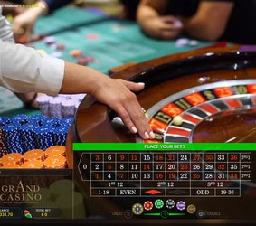 Table de roulette réelle en direct du Grand Casino de Bucarest