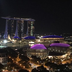Marina Bay Sands de Singapour, haute attraction des touristes