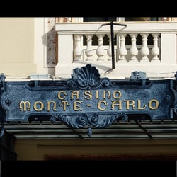 Le casino de Monte-Carlo a Monaco victime d'un vol de jetons sur une table VIP