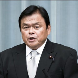 Le ministre du Tourisme, Kazuyoshi Akaba, annonce les 8 préfectures pour ouvrir des casinos au japon