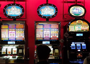 Comment fonctionne une machine a sous? Explications du mécanisme de jeu