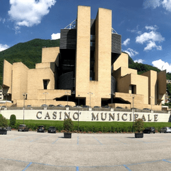 Apres 3 ans de fermeture, le Casino di Campione d’Italia rouvre ses portes
