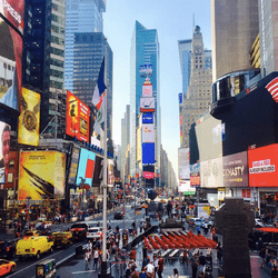 Défenseurs et opposants du casino à Times Square Défenseurs et opposants du casino à Times Square
