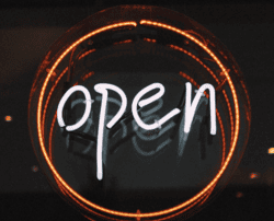 Ouverture des clubs de jeux a Paris